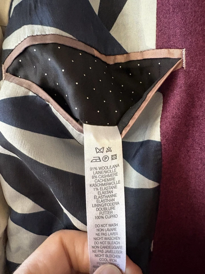 Paul Smith Wool/Cashmere One-button Burgundy Blazer 38R, Made in Japan - Image 4 of 4