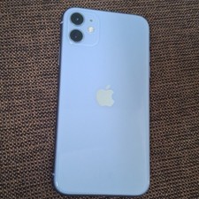 Apple iPhone 11 Smartphone 64 GB Lila Dual-Kamera