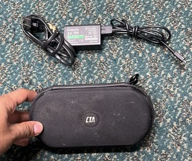 Sony PS Vita - PCH-2000 With  Charger And Left Stick Drift, Sly Cooper G FREE SH