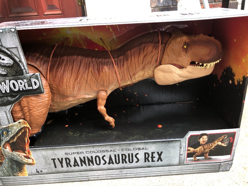 Jurassic World: Fallen Kingdom Super Colossal Tyrannosaurus Rex