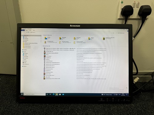 Lenovo Thinkvision LT2252PWA- Grade B-Black 22" LCD Widescreen cheap Monitor - Picture 3 of 10