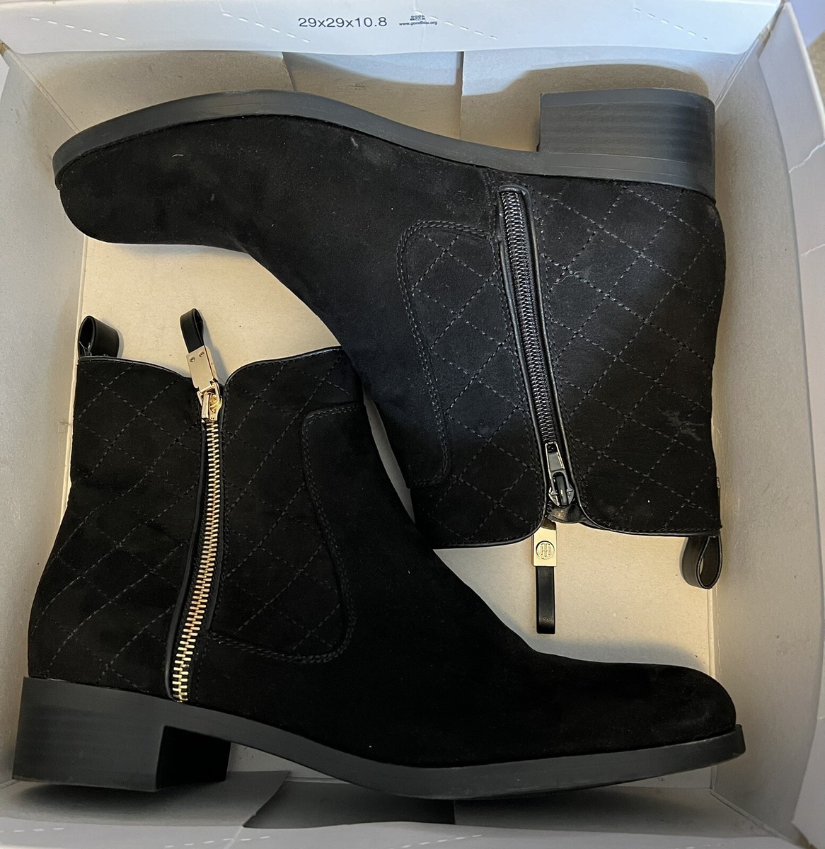 Tommy Hilfiger Patron2 Quilted Suede Zipper Ankle Boots in Black