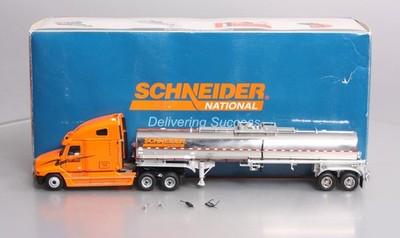 Sword Models SW3001-SCH 1:50 Schneider National Freightliner Tractor