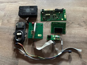 Platinensatz mit Mainboard, Display, Akku usw. Sileno City 500 Smart Mähroboter