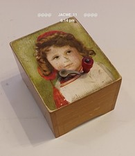 1900s Antique musical hand crank music box