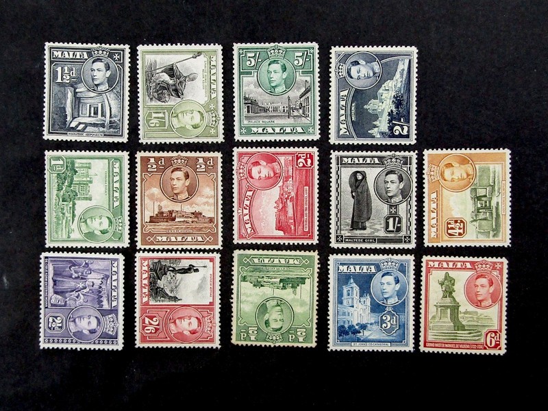 nystamps British Malta Stamp Mint OG H / NG L10y2124