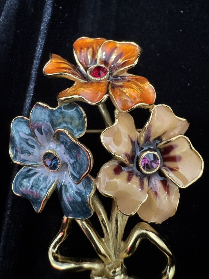 Broche Bouquet De Fleurs – Émail Rouge Et Vert, Perles, Tons Or, Sans Boîte