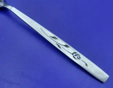 Oneida CAPISTRANO Stainless Oneidacraft Deluxe Rose Stainless CHOICE Flatware