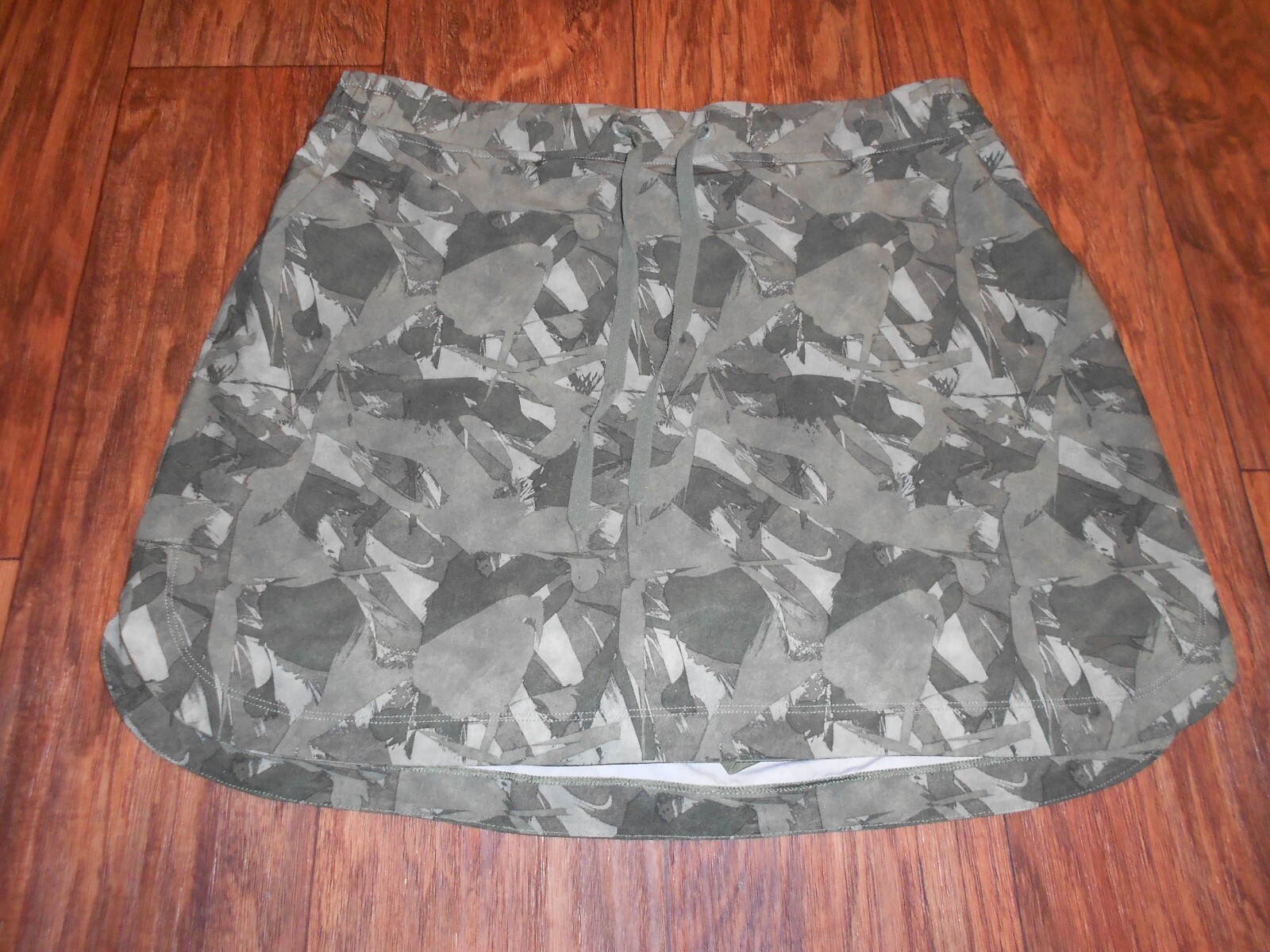 Slazenger womens golf skirt size L large athletic skort MINT cond green