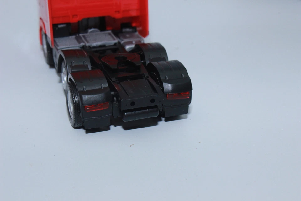 Herpa 318983 RED DAF XG Tractor 3 Axles H0 Traffic Red 1:87 NEW in OVP - Image 4 of 4