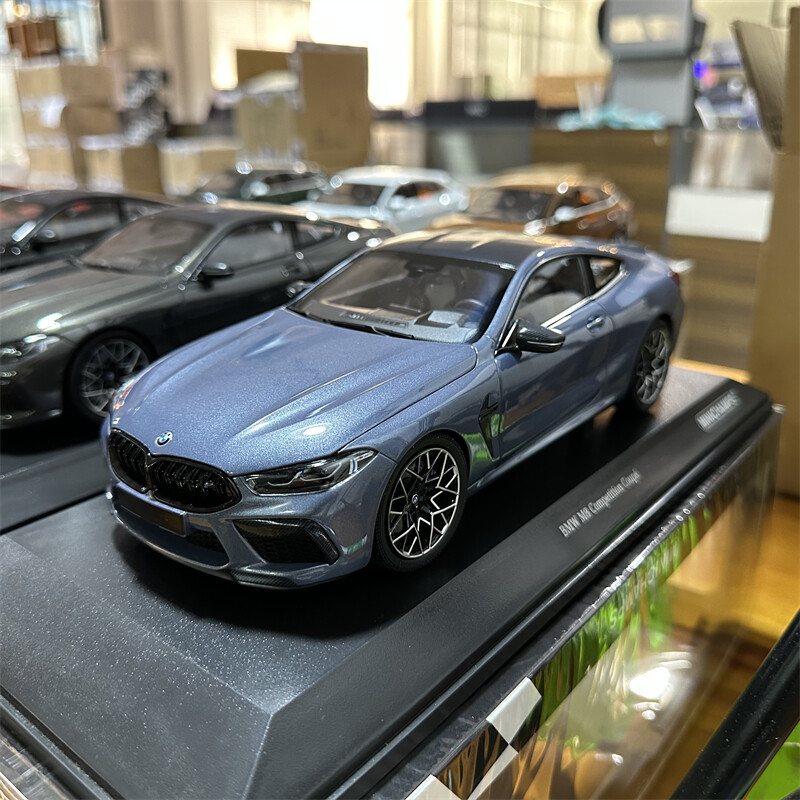 Minichamps 1:18 BMW M8 COUPE 2020 Diecast Model Car Gifts