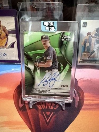 Paul Skenes [Green Refractor] #CBA-PS 2025 Topps Chrome Black Autograph card