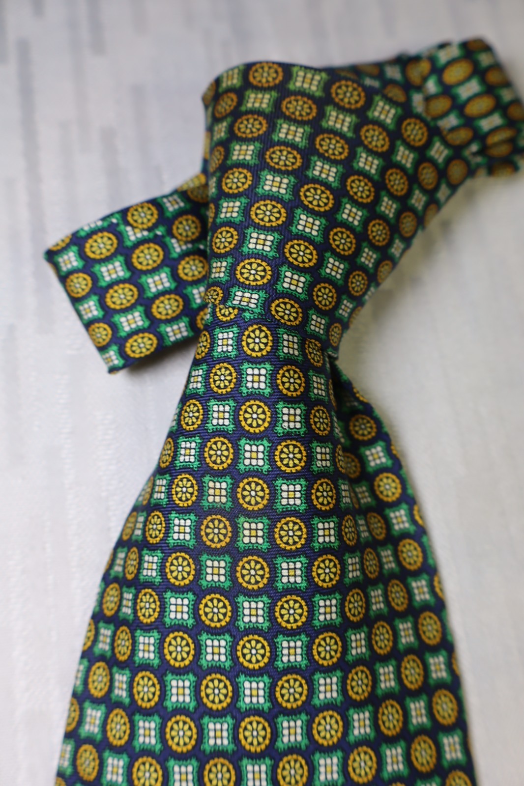 Yves Saint Laurent Seta Silk Tie Cravatta Necktie Made In Italy Vintage Classic thumbnail 3