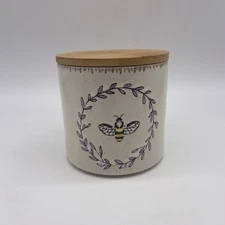 Spectrum Designz Queen Bee Honey Bee Lavender Wreath 5" Canister With Lid 2019