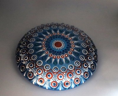 Mandala Stein, handbemalt, 11 cm Durchm., Yoga, Unikat,  Geschenk