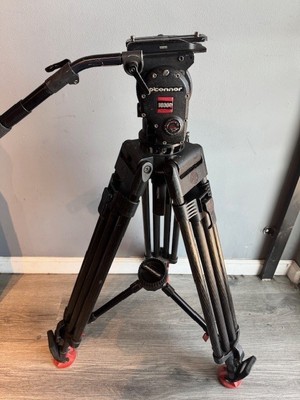 Oconnor 1030Ds Fluid Head & Oconnor Carbon Fiber HD Tripod System with Handle