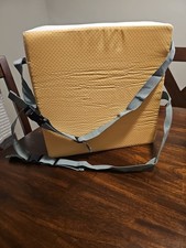 Toddler Booster Seat for Dining Table, Non-Slip Kitchen Chair Booster Seat i1