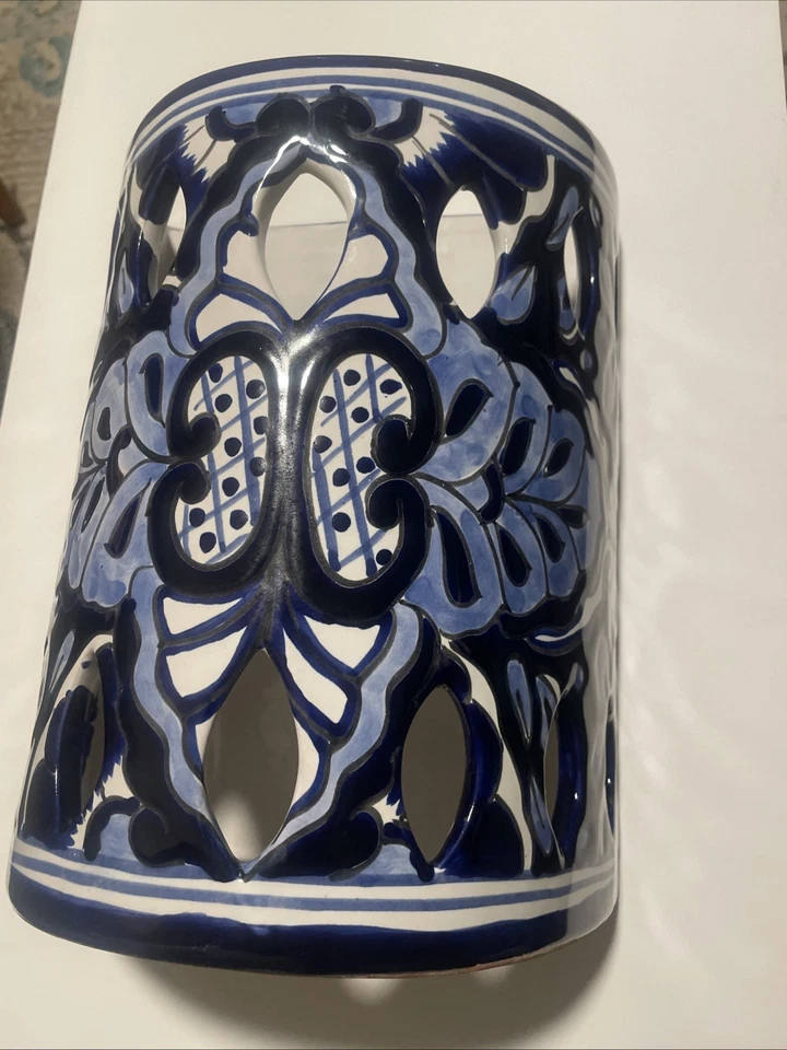 Mexican Handmade Pottery Talavera Wall Lighting Blue Sconce Lamp - Image 2 of 4
