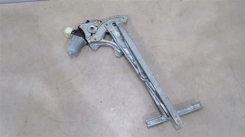 2014-2020 NISSAN ROGUE ЗАДНЯЯ ПРАВАЯ ДВЕРЬ СТЕКЛОПОДЪЕМНИК С ДВИГАТЕЛЕМ OEM 82720-4BA2A - Изображение 2 из 4