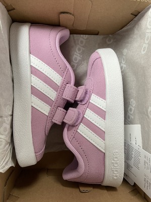 girls pink addidas trainers