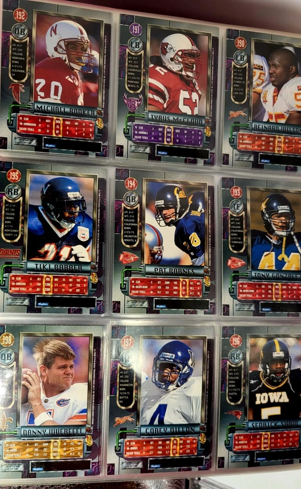 1997 FLEER Skybox METAL UNIVERSE NFL Football 200 CARD COMPLETE SET MINT RARE - Image 4 of 4