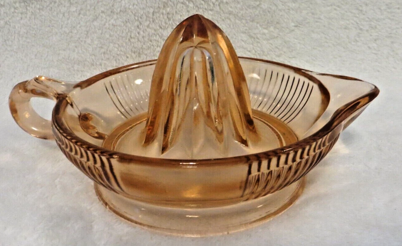 Vintage Glass Citrus Reamer Juicer Pink/Peach
