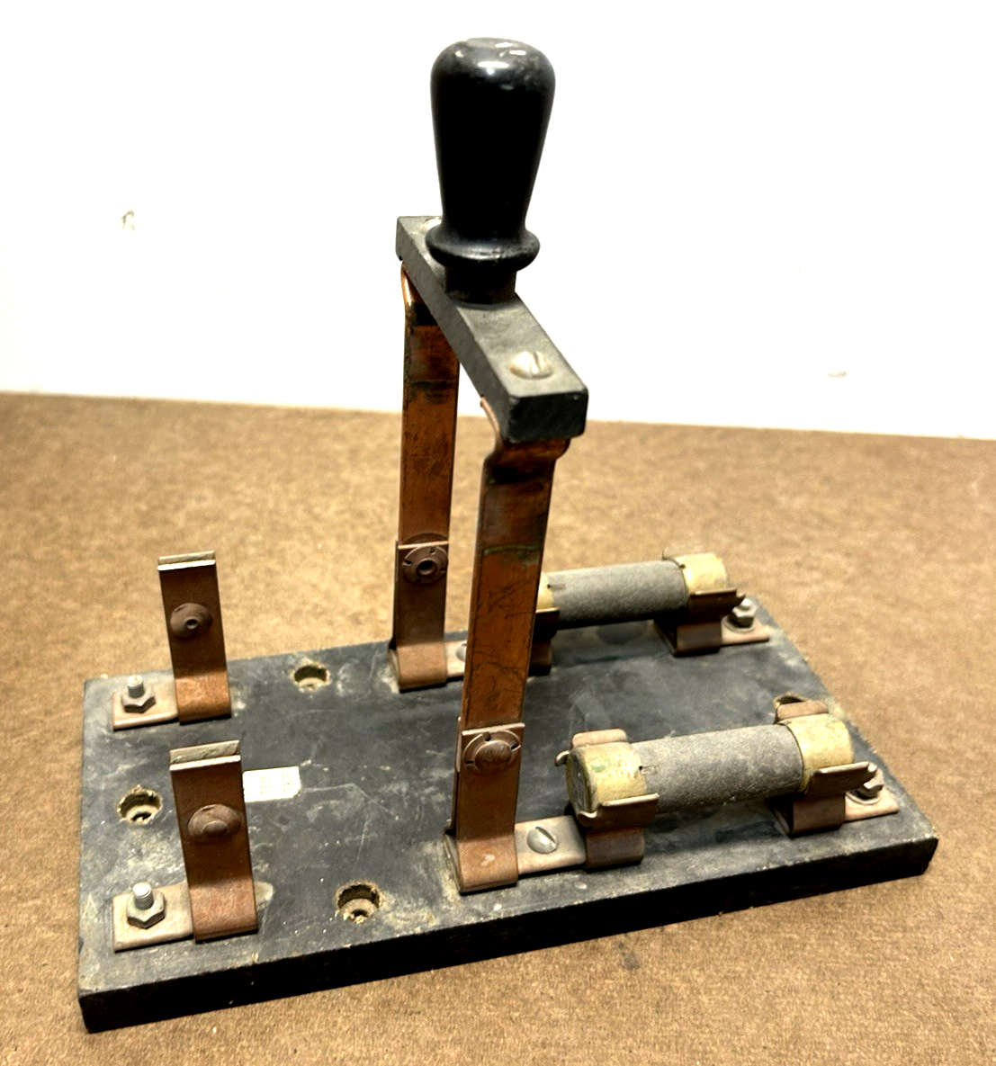 Picture 3 of 6