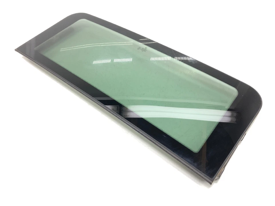2007-2013 BMW X5 E70 REAR PANORAMIC SUNROOF WINDOW GLASS OEM. - Image 3 of 4