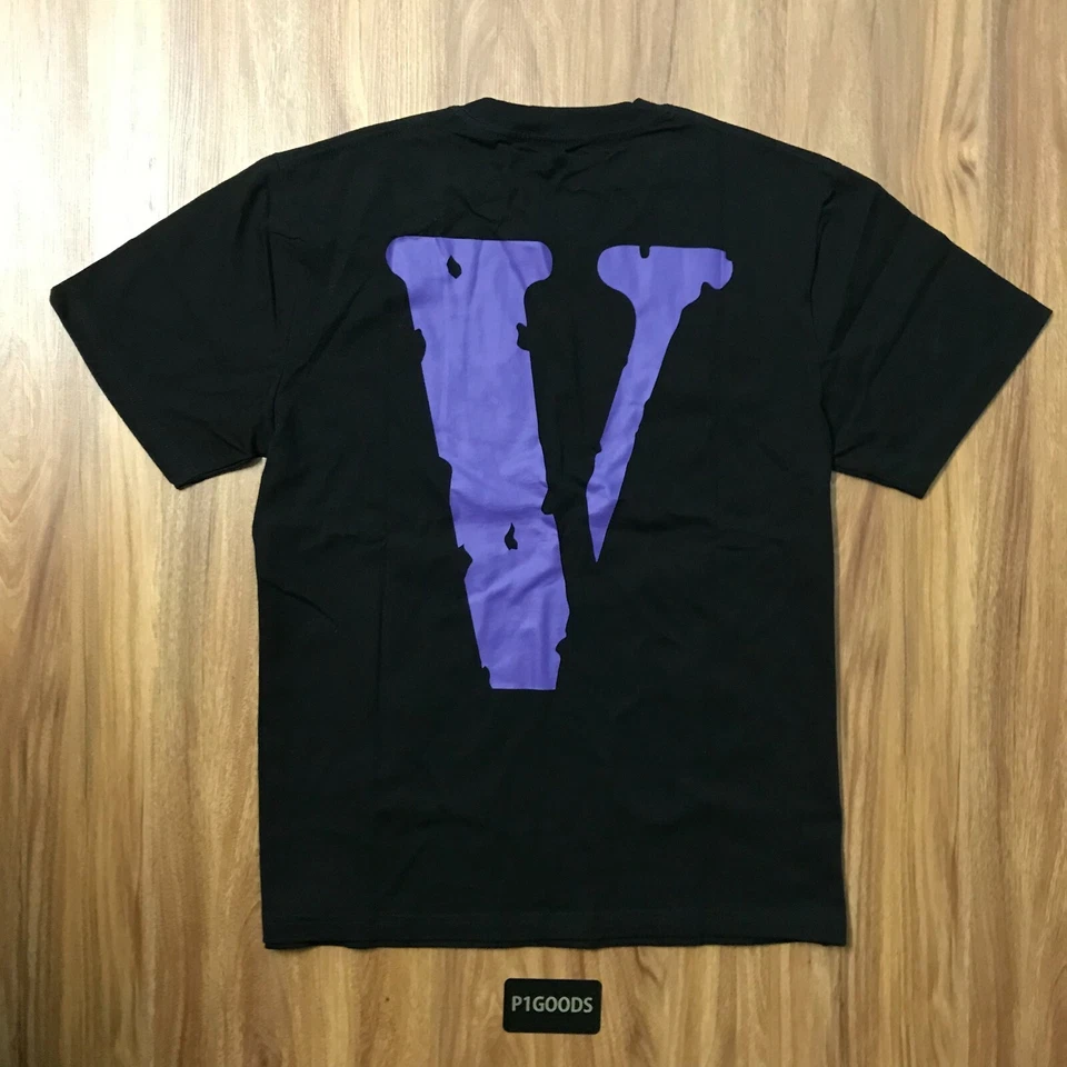 Camiseta Vlone Friends Púrpura y Negra (Mediana) Foto 2 de 3