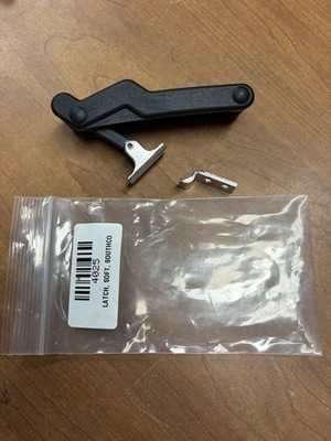 Correct Craft Ski Nautique Engine Shell Cover Motor Box Rubber Draw Latch