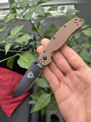 Ontario RAT II, Aus-8, Schwarz Beschichtet, Einhandmesser