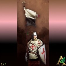 1/9 Medieval Knight Templar Bust Resin Model Kit w/Flag Shield Unpainted Figure