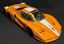 Ferrari F Orange/White 1/18