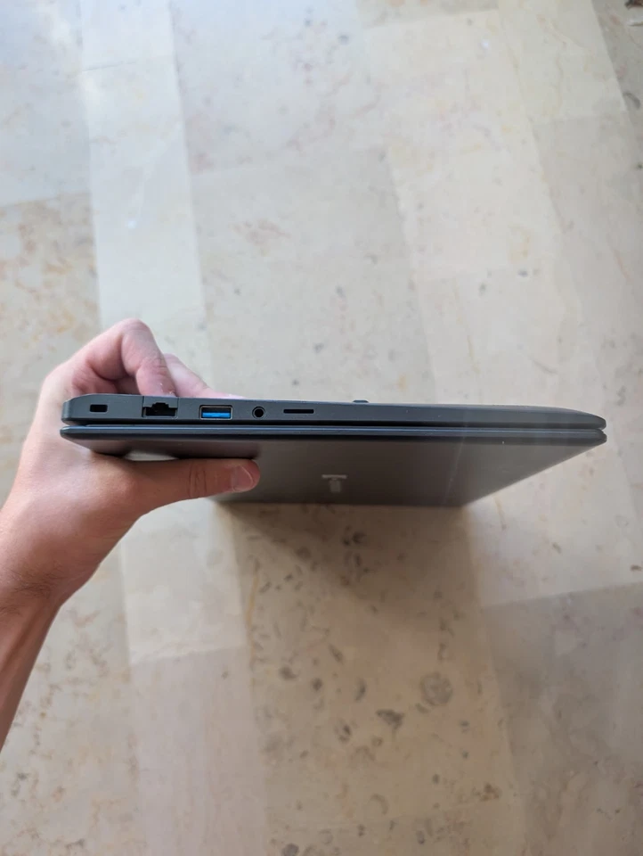 Toshiba Dynabook Satellite Pro - Photo 3/4