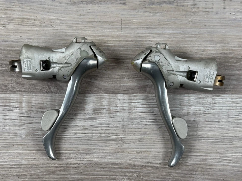 Vintage Shimano Ultegra 3x9 Speed ST-6501 Road Flight Deck Shifters - Image 2 of 4