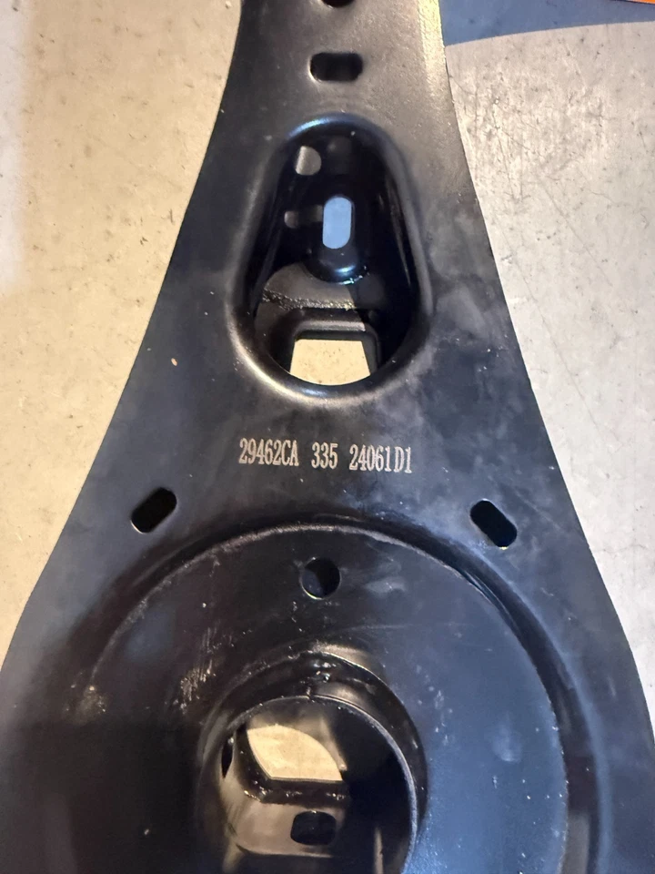 Dorman 526-135 Rear Lower Rearward Suspension Control Arm  84059879, 84557852 - Image 4 of 4