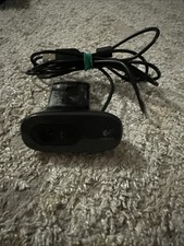 Logitech V-U0018 USB HD 720p Webcam with Built-in Microphone