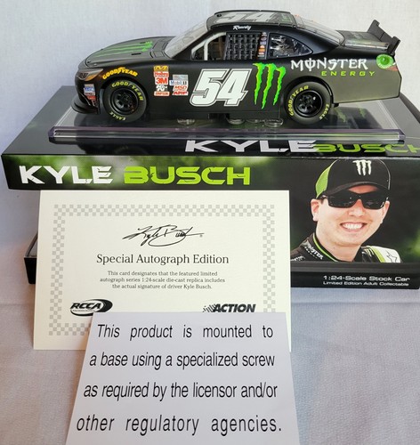 Kyle Busch LE NASCAR #18 Snickers Atlanta Race Win 2008 Camry 1:24