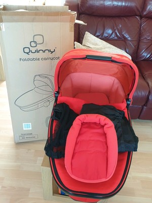 foldable carrycot
