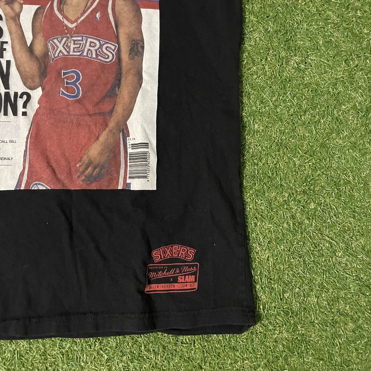 Mitchell & Ness Allen Iverson T Shirt Slam Magazine 76ers Whos