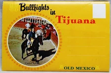 TIJUANA MEXICO BULL FIGHTS SOUVENIR POSTCARD FOLDER 14 VIEWS 1950s