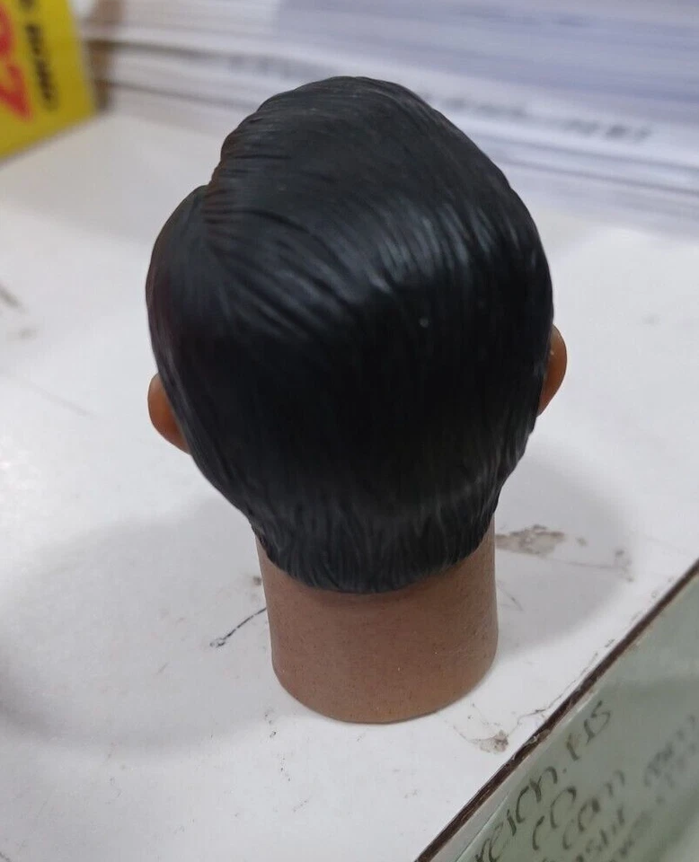 Cabeza esculpida Sean Connery como James Bond escala 1/6 para figuras de acción de 12" GC-283 Foto 3 de 4