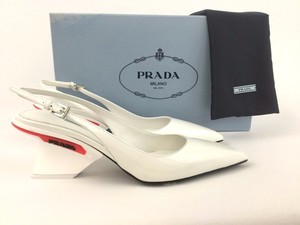 prada pointy toe pump