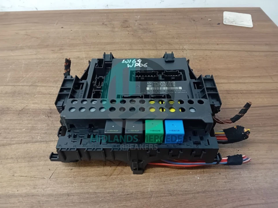 MERCEDES-BENZ A Class W169 Signal Acquisition Module Sam A1695454332 - Image 2 of 4