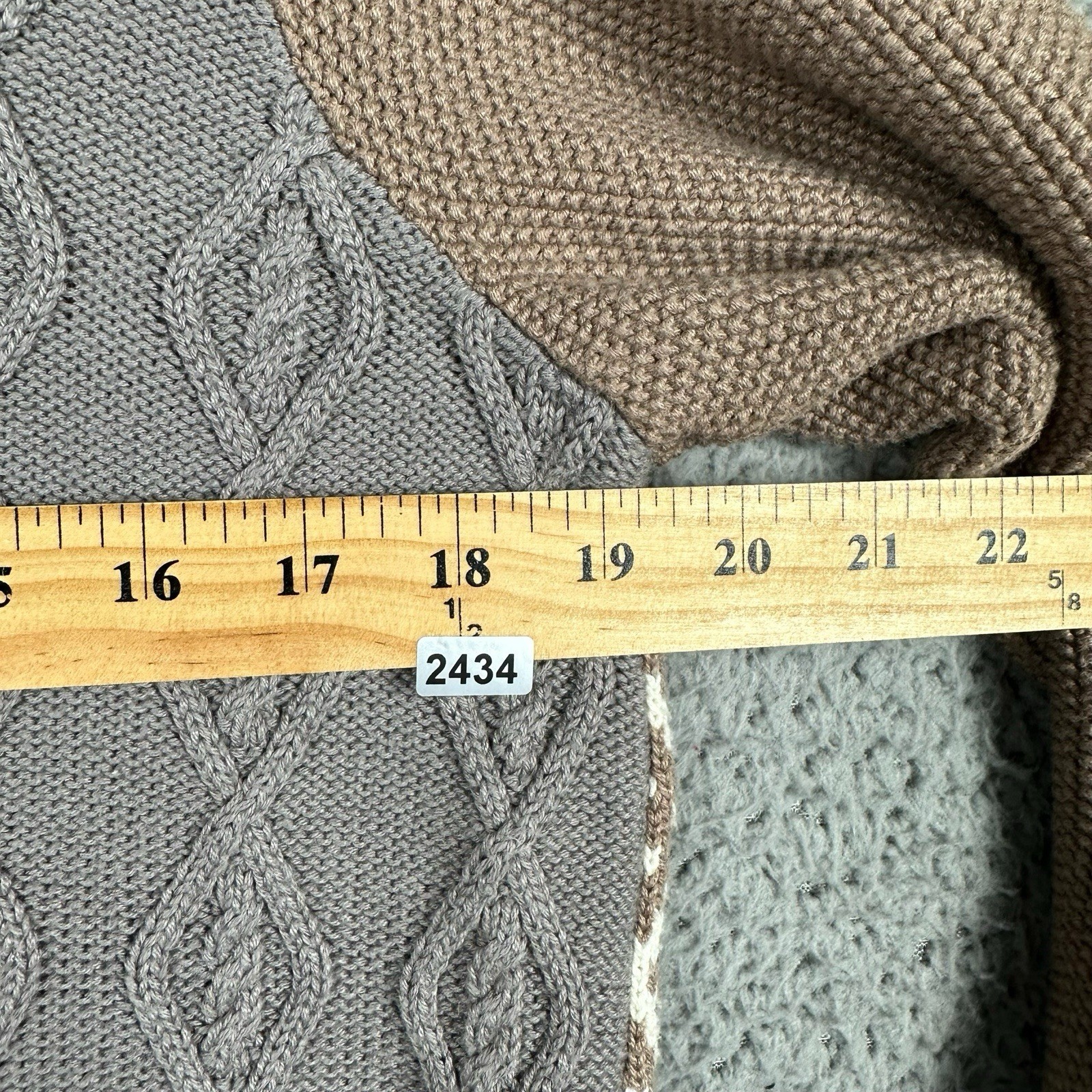 Coldwater Creek M Patchwork Knit Pullover Cowl Ne… - image 8