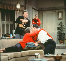 LMP79-110 1960s The Dick Van Dyke Show Mary Tyler Moore VTG 35mm COLOR SLIDE