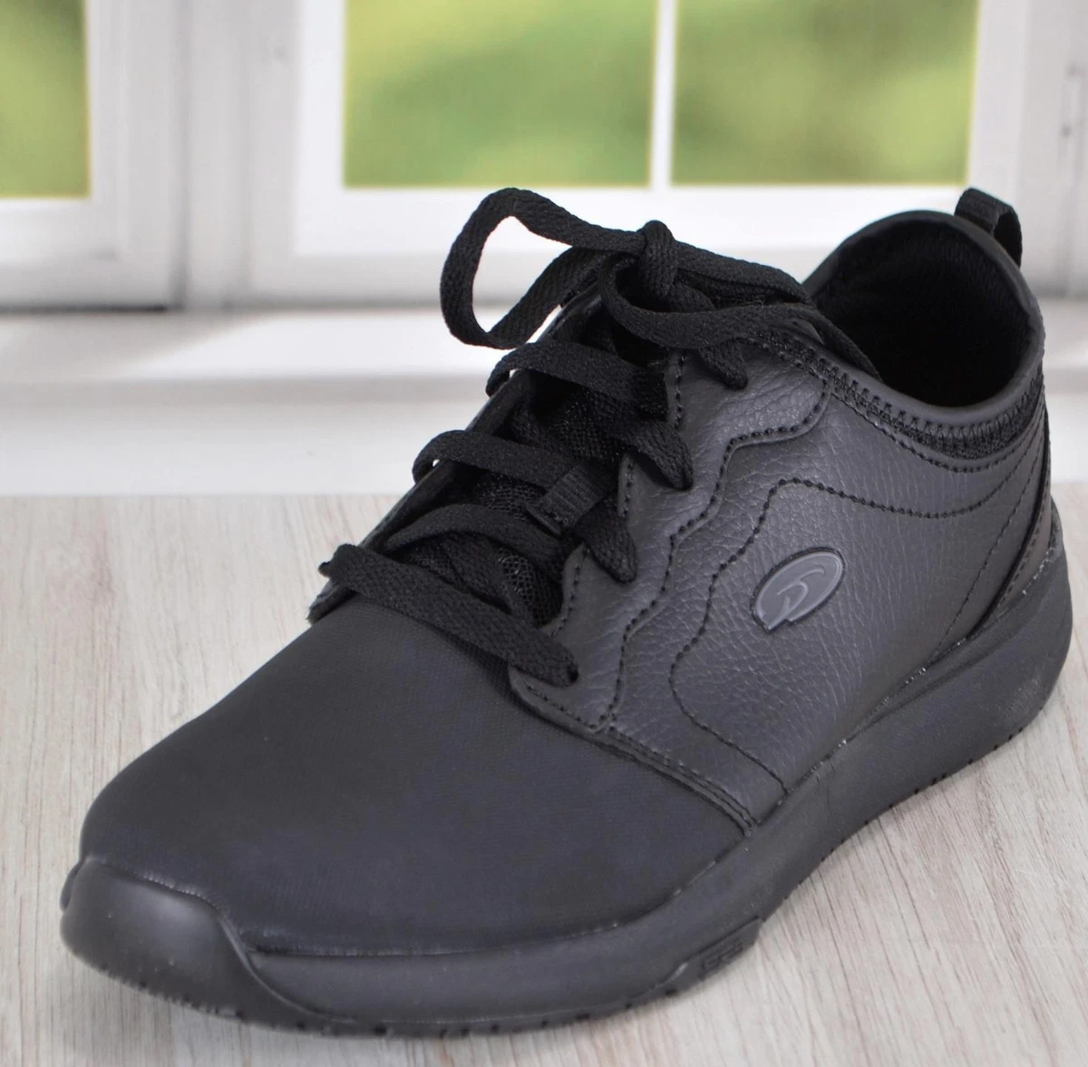 Dr scholl's sales work sneakers