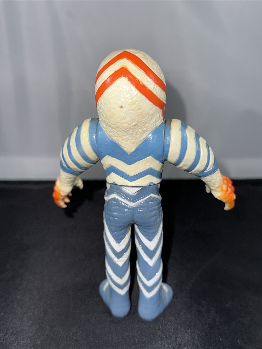 1983 BANDAI Alien Guts Ultraman Kaiju Ultra Monster Series