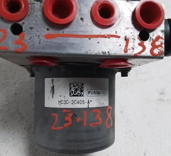 Ford F250 F350 Super Duty 2017-2018 ABS conjunto de bomba de freno antibloqueo OEM Foto 2 de 2