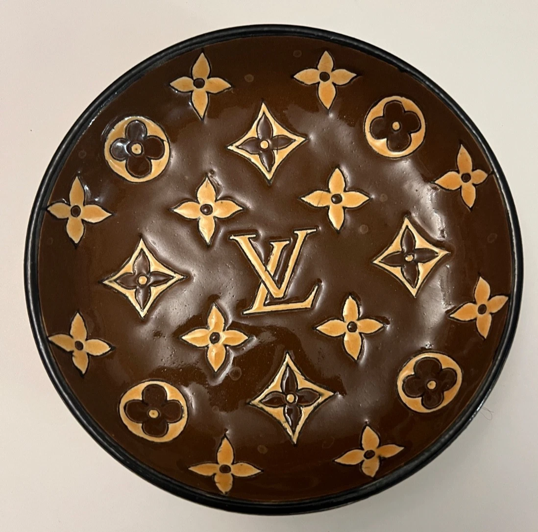 Louis Vuitton Cigar Indiana Collectible Ashtrays for sale | eBay